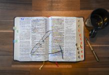 2020.08.02 주일 11시 “수건을 벗은 얼굴로” (고후3:6-18)