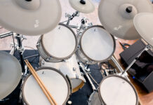 전자 드럼을 구입했습니다